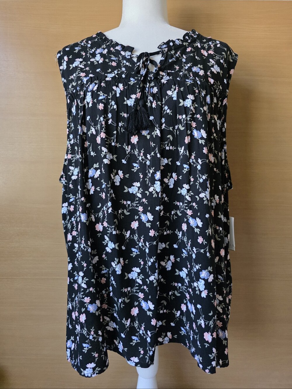 Angels Forever Y Black Floral Tassel Tank Top 2X Boho Sleeveless Peasant Flowy